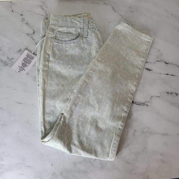 Joe's Jeans The High Water Ankle Mid Rise Blue White Jeans 25W NWT - Picture 4 of 7